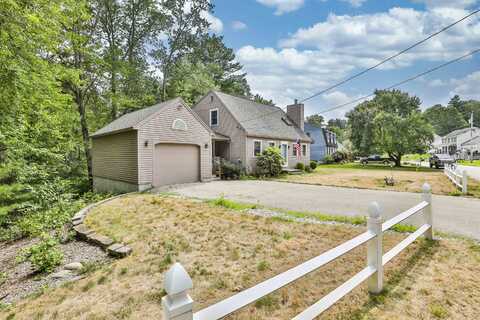 6 Edmatteric Drive, Nashua, NH 03062