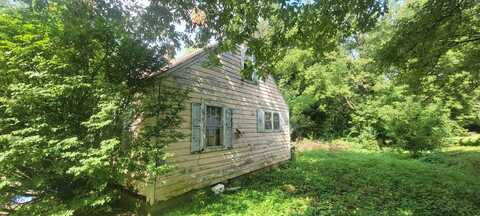 45 Shady Lane, Bennington, VT 05201