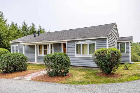 82 Old Gage Hill Road, Pelham, NH 03076