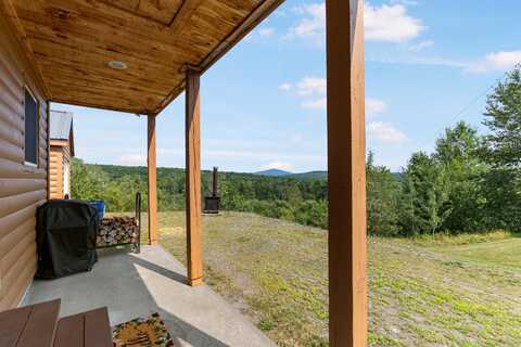 20 Kingfield Road, Pittsburg, NH 03592