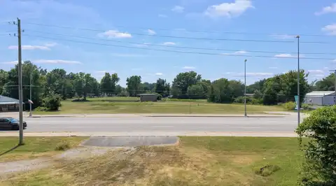 5530 US-59, Grove, OK 74344