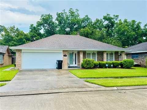 2910 FALMOUTH Drive, New Orleans, LA 70131
