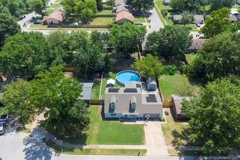 321 W Waco Place, Broken Arrow, OK 74011