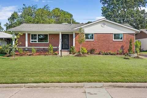 5125 E 27th Place, Tulsa, OK 74114