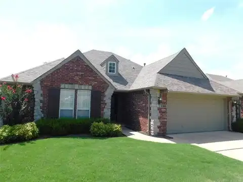 3300 N Gum Place, Broken Arrow, OK 74012