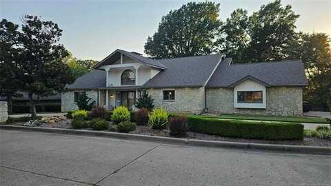 2505 Glynnwood Drive, Bartlesville, OK 74006