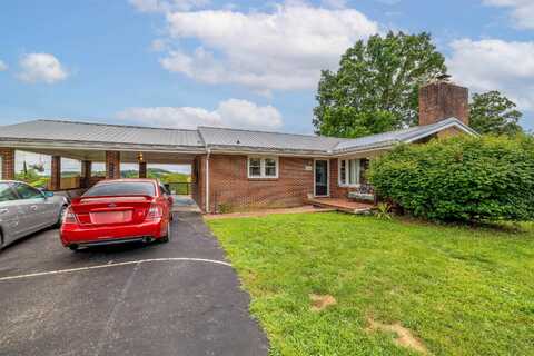 1600 Claremont Court, Pulaski, VA 24301