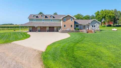 411 West St, Pierson, IA 51048