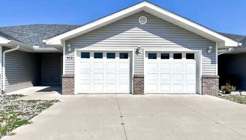 412 Maupin Lane, Sergeant Bluff, IA 51054