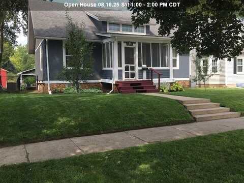19 S Yale, Vermillion, SD 57069