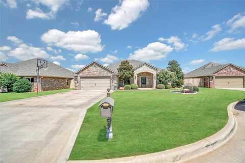 916 Isabella Lane, Altus, OK 73521