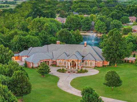 4550 Mayes Drive, Norman, OK 73072