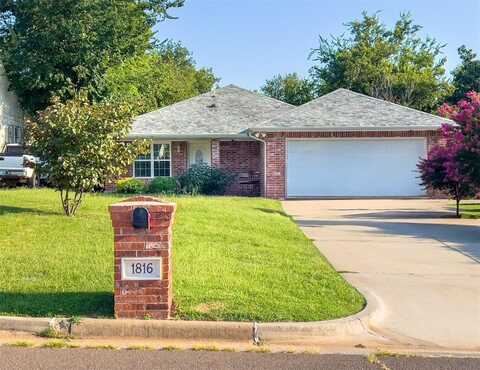 1816 NW 33rd Street, Oklahoma City, OK 73118