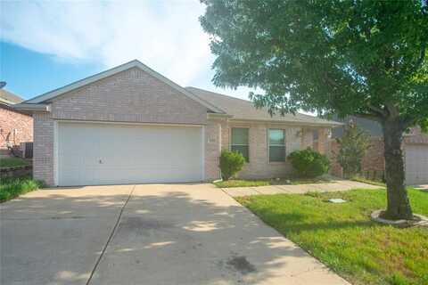 3725 Sapphire Street, Fort Worth, TX 76244