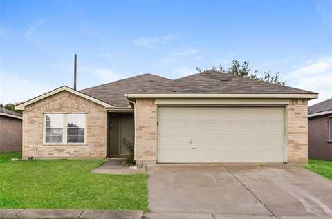 9136 Whistlewood Drive, Fort Worth, TX 76244