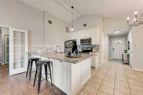 4205 Caldwell Avenue, The Colony, TX 75056