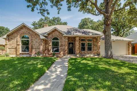 3831 Sounder Drive, Arlington, TX 76001