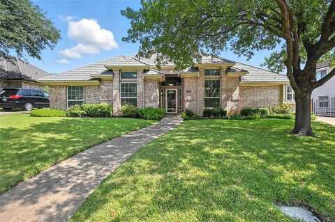 720 Herman Drive, Hurst, TX 76054
