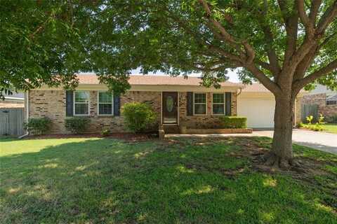828 Hollow Creek Road, Burleson, TX 76028