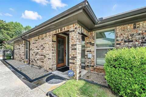 5215 Wild Horse Court, Arlington, TX 76017