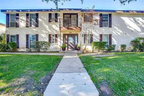 4006 Ridglea Country Club Drive, Fort Worth, TX 76126