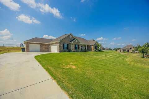105 Kathy Stevens Avenue, Springtown, TX 76082