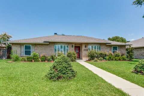 1412 Huntington Drive, Richardson, TX 75080
