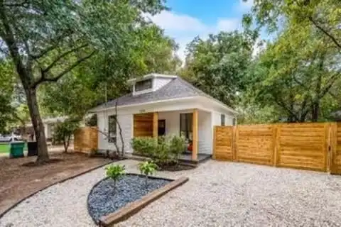 2225 Denison Street, Denton, TX 76201