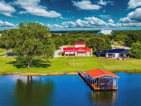 1167 Willow Road, Leakey, TX 76449
