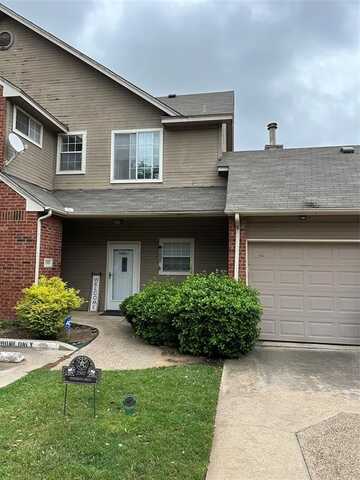 2507 Pinegrove Circle, Arlington, TX 76006