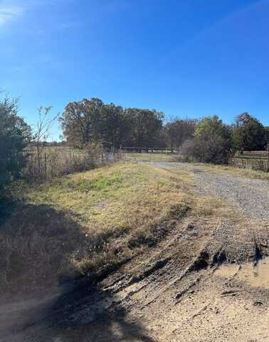 Tract 20 Bean Patch Loop, Howe, OK 74940