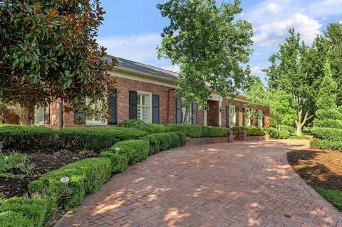 794 Chinoe Rd, Lexington, KY 40502