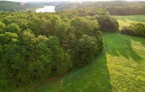135 Hoon Rd, Butler, PA 16001