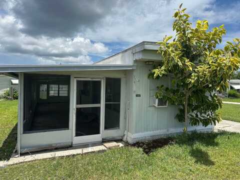 2907 Hibiscus Run Lane, Ruskin, FL 33570