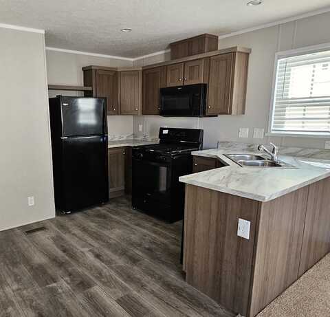 2333 Dogwood St, Liberty, MO 64068