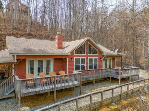 1061 Big Rockys Rd, Bryson City, NC 28713