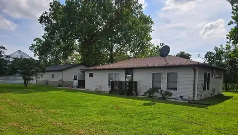 17148 State Route 81, Revere, MO 63465