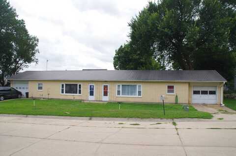 1314 & 1318 N C St, Broken Bow, NE 68822