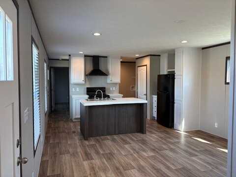 2101 SW 38th Street, Lawton, OK 73505