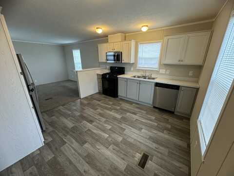 2417 Birch St, Liberty, MO 64068