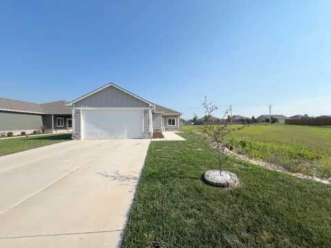 9915 Weeping Willow Dr., Manhattan, KS 66502