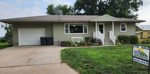 915 Baxter Street, St Paul, NE 68873