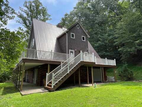 102 Murray Road, Winfield, WV 25213