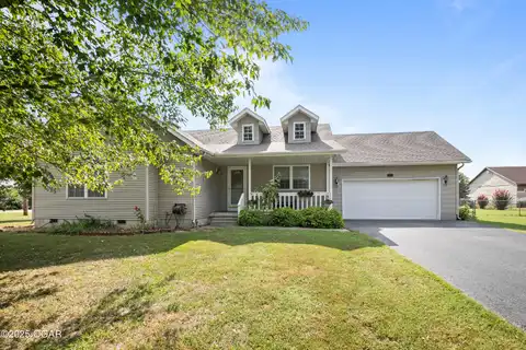 10019 County Loop, Webb City, MO 64870