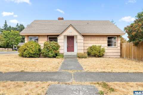 922 S Cedar St., Port Angeles, WA 98363