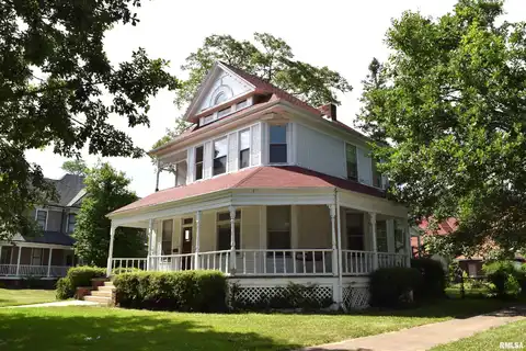 1503 W CALLENDER Avenue, Peoria, IL 61606