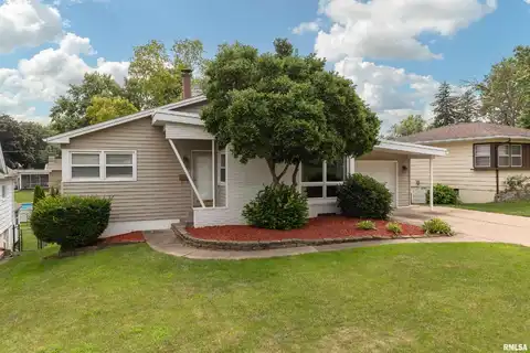 3124 11TH Avenue, Moline, IL 61265