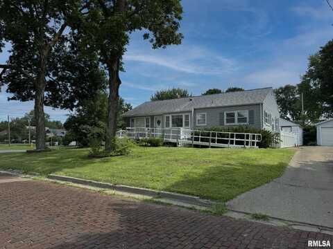597 ARNOLD Street, Galesburg, IL 61401