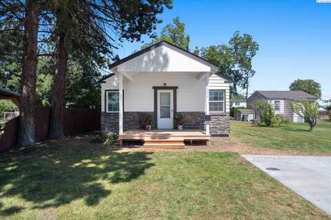 1244 W First Ave, Kennewick, WA 99336