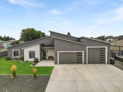 5202 W Henry Ct, Pasco, WA 99301
